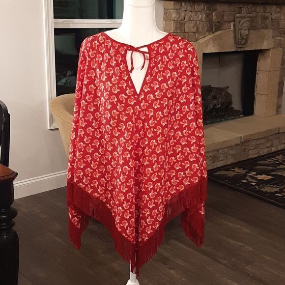 DG2 by Diane Gilman Red Flowy Rosy Top with Fringe - Picture 1 of 6